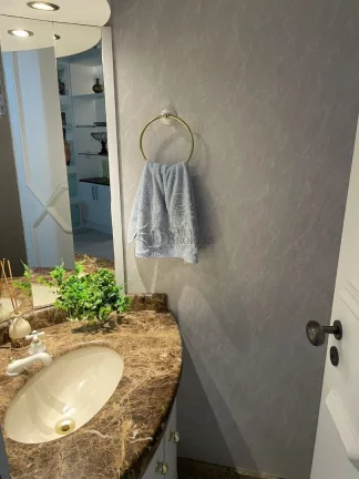 Imagem Apartamento Quadra Mar com 3 suítes à venda no Centro de Balneário Camboriú/SC