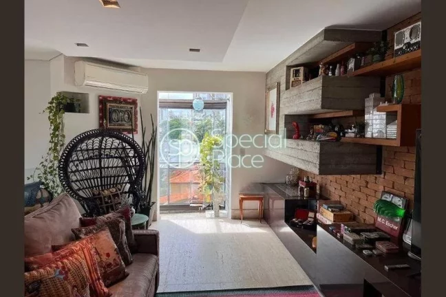 Imagem Cobertura em rua cobiçada de Perdizes. Totalmente reformada e planejada pelo escritório Fish Arqui...