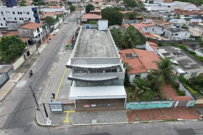 Imagem Alugo 9 salas comerciaide 24 e 18 m2 com banheiro e espaço pra cozinha