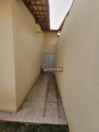 Imagem Casa com 3 dormitórios à venda, 120 m² por R$ 650.000,00 - Terra Preta - Mairiporã/SP