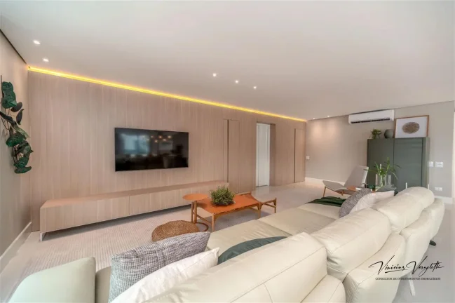 Imagem Apartamento 4 ou + dormitórios para Venda em Itajaí / SC no bairro Praia Brava de Itajaí