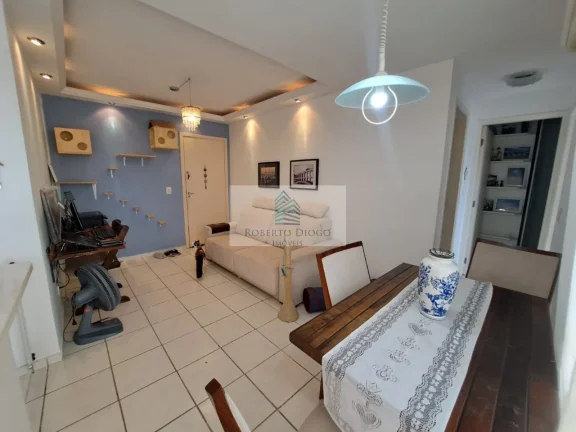 Imagem Apartamento à venda no Camorim, Rio de Janeiro-RJ: 2 quartos, 1 sala, 1 banheiro, 52,00 m² de área.