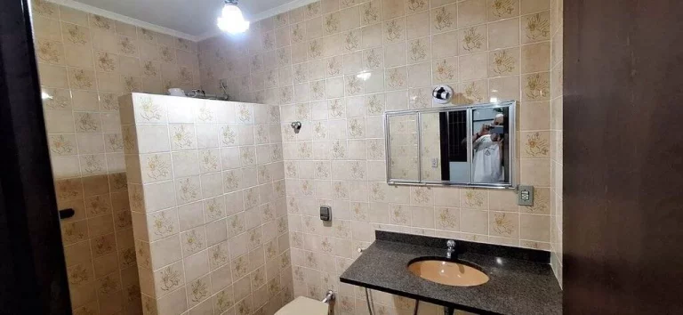 Imagem CASA LADO PRAIA PROXIMA AO CENTRO 4 DORMITORIOS