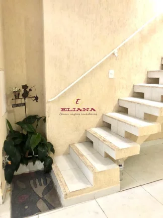Imagem Sobrado à venda em São Paulo, Vila Guedes, com 3 quartos, 119m²
