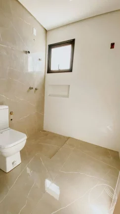 Imagem Vendo casa de alto padrão em condomínio fechado em Biguaçu (SC)