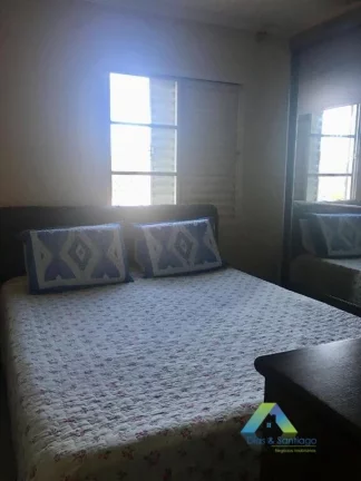 Imagem Lindo apartamento todo reformado com ótima localização próximo a Comércios e fácil acesso a transportes publico.