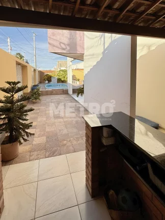 Imagem Casa à venda, orla, 6 quartos, sendo 2 suítes, piscina com cascata, gourmet