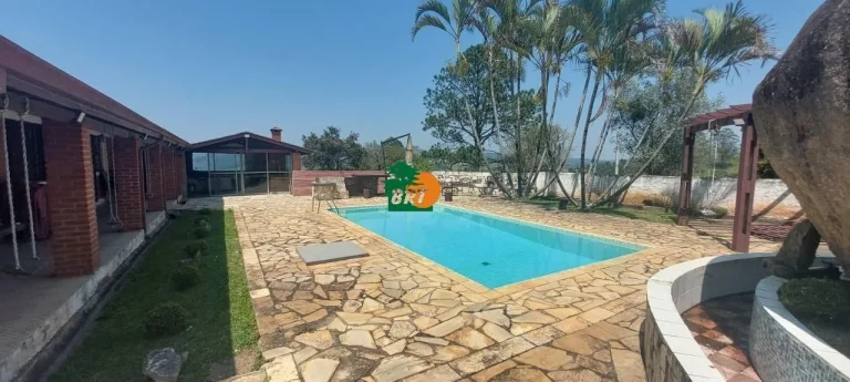 Imagem Sítio para Venda em São Roque, Vila Darcy Penteado (mailasqui), 4 dormitórios, 2 suítes, 1 banheiro