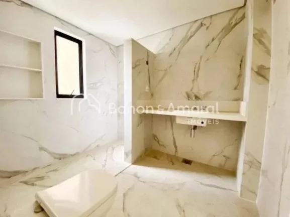 Imagem Apartamento à venda no Cambuí, com 3 quartos e 3 suítes