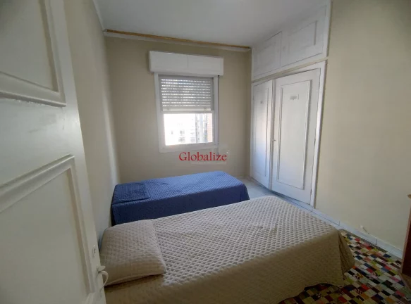 Imagem Apartamento com 3 dormitórios a uma quadra da praia do Boqueirão em Santos R$ 790.000,00
