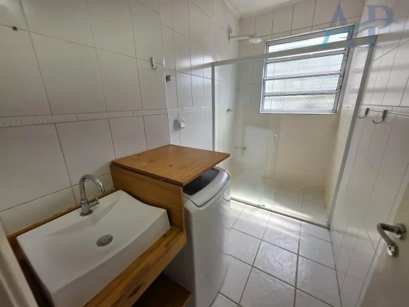 Imagem Apartamento no Canto do Forte em Praia Grande na Quadra da Praia