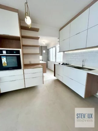 Imagem Apartamento reformado no Itaim com 3 dormitórios e vaga fixa