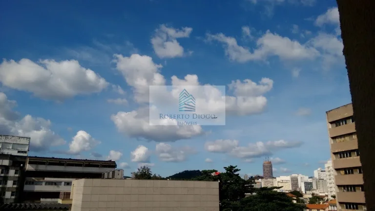 Imagem Apartamento à venda no Centro de Niterói-RJ: 2 quartos, 1 suíte, 1 sala, 1 vaga, 57m² - Imperdível!