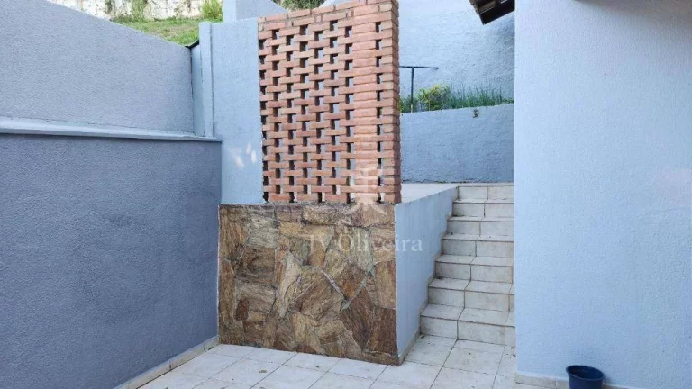 Imagem Casa em condomínioà venda, 322 m² com 3 suítes, 5 banheiros, 3 vagas - Granja Viana II - Cotia/SP