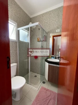 Imagem Vendo Sobrado 3 Dormitórios em condomínio Jd. Santa Cruz SP.