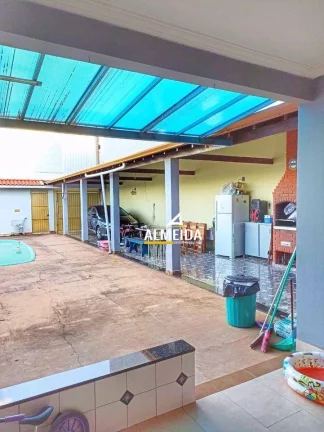 Imagem Casa com 2 dormitórios à venda, 203 m² por R$ 680.000,00 - Jardim D'itália - Santa Gertrudes/SP