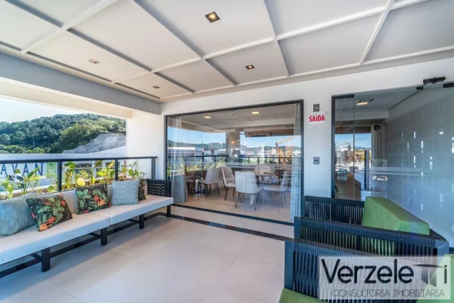 Imagem Apartamento 3 dormitórios para Venda em Balneário Camboriú / SC no bairro Estados