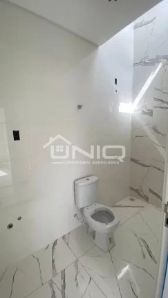 Imagem Casa Suíte + 02 Quartos - Cristo Rei