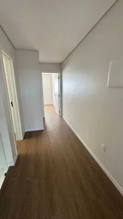 Imagem Geminado com 3 dormitórios sendo 1 suíte e 2 vagas de garagem Boa Vista | Joinville/SC