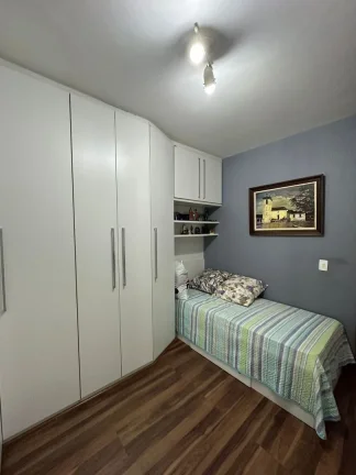Imagem Venha morar em uma cobertura em local previlegiado em icarai,proximo ao Campo de São Bento,com comércio no entorno,imovél amplo,com vista previlegida