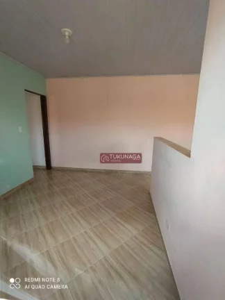 Imagem Sobrado com 2 dormitórios à venda, 200 m² por R$ 650.000,00 - Jardim do Papai - Guarulhos/SP