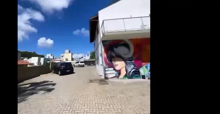 Imagem Prédio com Kitnets, Área Total 1040m2, Carvoeira, Florianópolis, SC