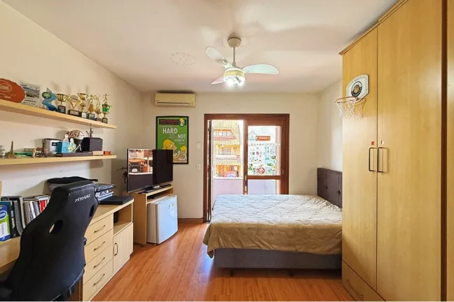 Imagem Casa em Condomínio para venda no bairro Ipanema em Porto Alegre