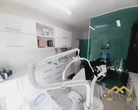 Imagem Casa comercial térrea à Venda para fins comerciais no Jardim Cica em Jundiaí/SP