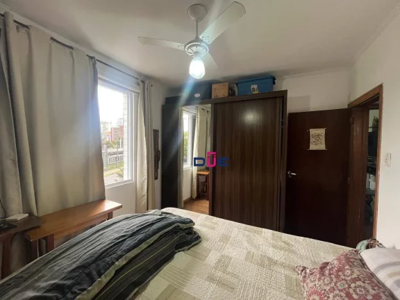 Imagem Apartamento com 2 dormitórios à venda, 74 m² por R$ 420.000 - Gonzaga - Santos/SP