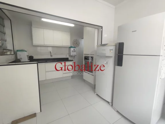 Imagem Excelente sobrado com 3 dormitórios, suíte, sala 3 ambientes e piscina no bairro do Boqueirão em Santos por R$ 1.700.000,00