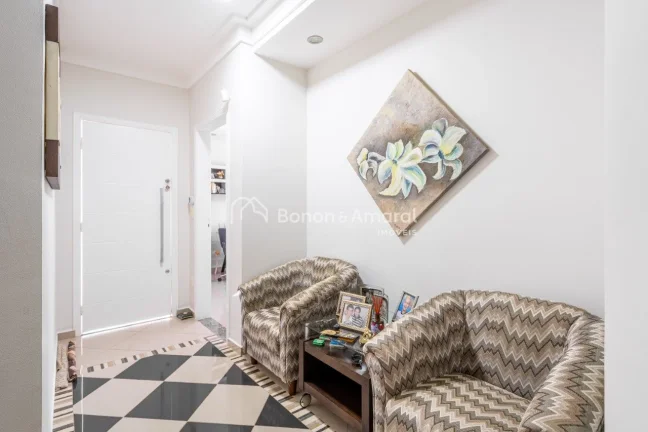 Imagem Maravilhoso sobrado com 404 m² de área construída, sendo 03 suítes com ar condicionado(uma no pi...