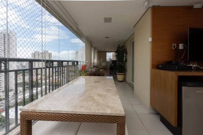 Imagem Apartamento 4 quartos, 4 suites, 4 vagas, 223 m²