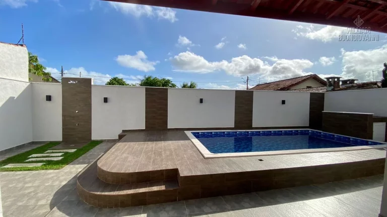 Imagem Belíssima casa ampla com piscina em Itanhaém á venda