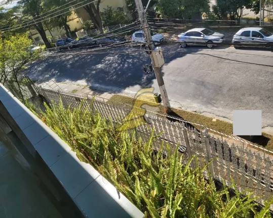 Imagem IMOVEL A VENDA PRECISANDO REFORMA 290,00 M A/C 430,00 A/C 4 DTS SENDO 3 SUÍTES 2 SALAS 5 BANHEIROS 4 VAGAS PONTO COMERCIAL VISIBILIDADE EXCEPCIONAL