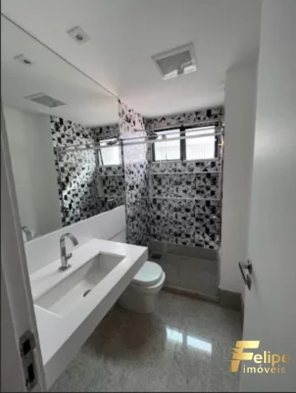 Imagem MAGNÍFICO APARTAMENTO DE FRENTE PARA O MAR NA PRAIA DA COSTA / VILA VELHA