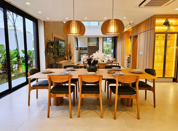 Imagem Casa de luxo à venda na Riviera de São Lourenço Módulo 12: 6 quartos, 6 suítes, 3 salas e 440m² de área!