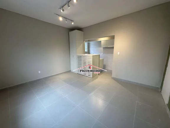 Imagem Kitnet com 1 dormitório à venda, 29 m² por R$ 220.000 - Boqueirão - Praia Grande/SP