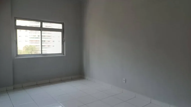Imagem Apartamento reformado com 2 dormitórios