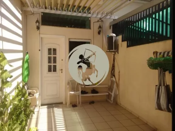 Imagem RARIDADE NA QUADRA DA PRAIA SOBREPOSTA BAIXA, REFORMADA, NA QUADRA DA PRAIA, APENAS A 100 METROS DA ...