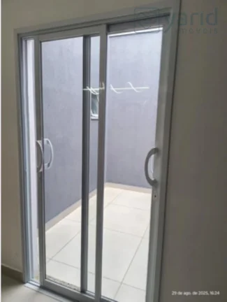 Imagem Imperdível oportunidade: Casa à venda em Jundiaí-SP, bairro Jardim Vale Verde, 2 quartos, 1 suíte, 1 sala, 1 banheiro, 2 vagas, 75m².