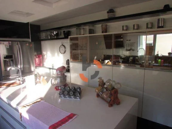 Imagem (Venda) Casa com 5 dormitórios - Luz - Nova Iguaçu/RJ