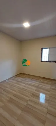 Imagem Casa para Venda em São Roque, Vila Irene, 2 dormitórios, 2 suítes, 2 banheiros, 2 vagas