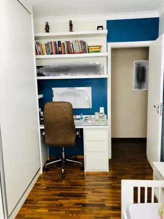 Imagem Apartamento 172 M², 4Q, 3 Suítes, Sala de estar, Sala de jantar, 4 Banheiros, 3 Vagas, Varanda gourmet, Piscina aquecida, Piscina, Quadra.