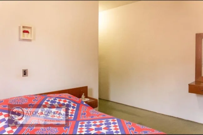 Imagem Venda Sobrado Interlagos: 300m², 3 Suítes por R$796.000