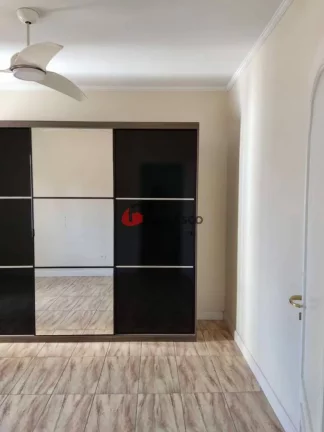 Imagem Sobrado à venda 3 Quartos, 1 Suite, 3 Vagas, 246M², Fundação, São Caetano do Sul - SP