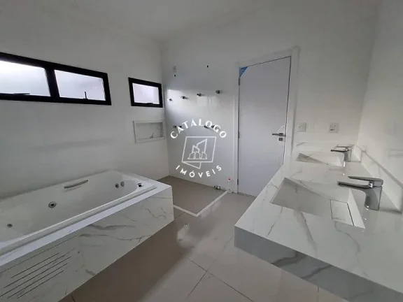 Imagem Casa em Condomínio a Venda no bairro Residencial e Empresarial Alphaville - Ribeirão Preto, SP