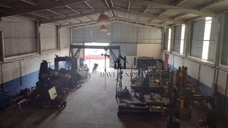 Imagem Galpão à venda, 700 m² por R$ 2.380.000,00 - Iporanga - Sorocaba/SP