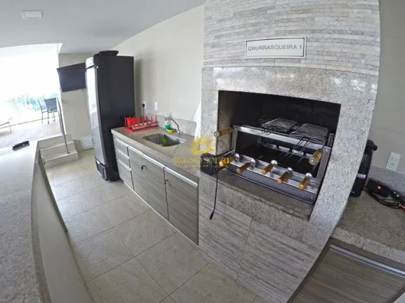Imagem Viva com conforto e sofisticação neste apartamento de alto padrão, localizado na quadra do mar da...