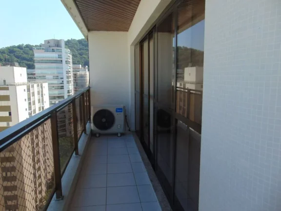 Imagem PITANGUEIRAS – NA SEGUNDA QUADRA DA PRAIA, MARAVILHOSA VISTA MAR, LOCALIZAÇÃO PRIVILEGIADA, 109 M² ÚTEIS, 02 VAGAS DE GARAGEM NO PRÉDIO, CHURRASQUEIRA