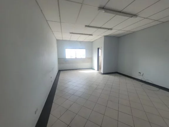 Imagem Sala para alugar, 175 m² por R$ 3.674,90/mês - Vila Lúcia - Poá/SP